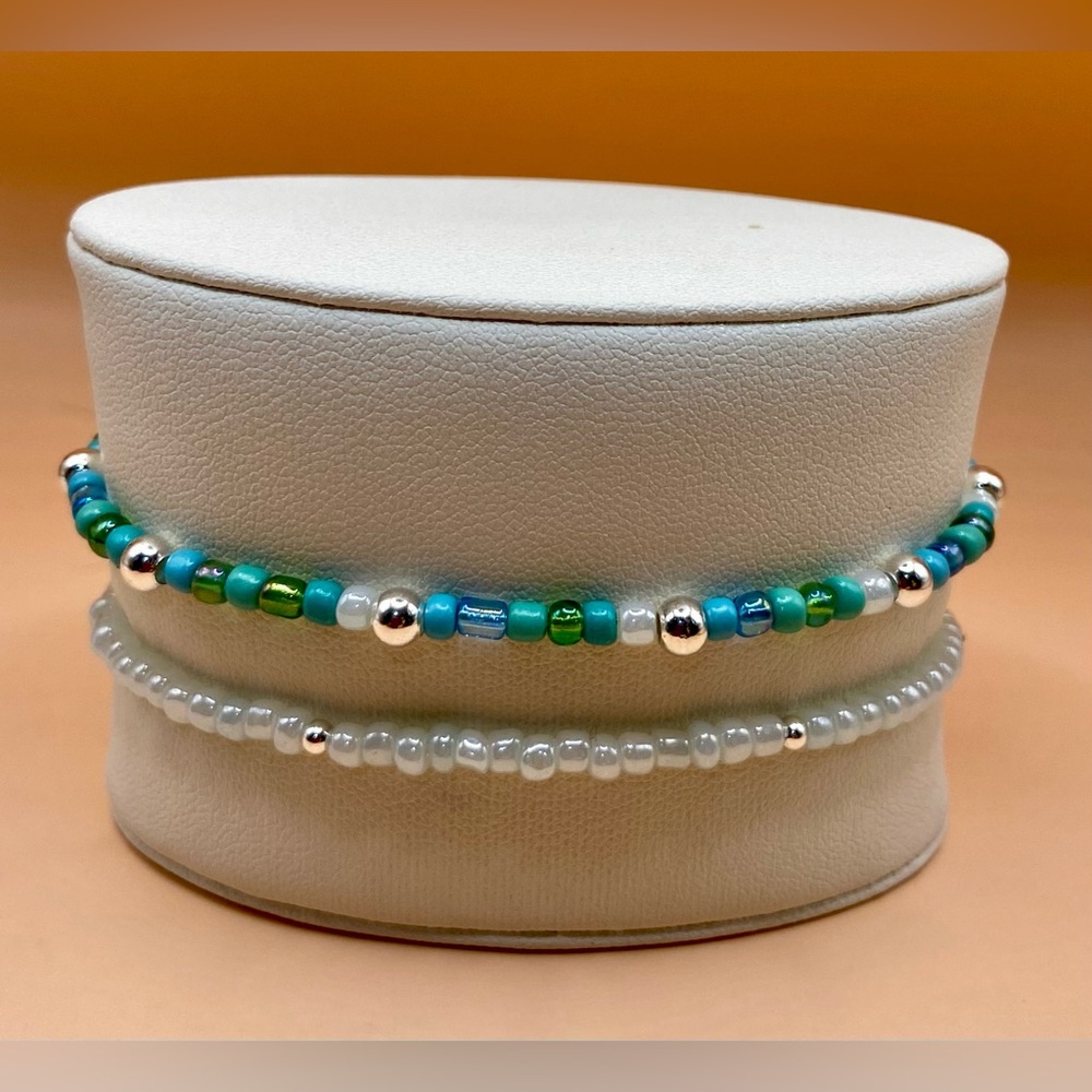 14K Sterling Silver Beaded 2 Row Bracelet Set - Green & Pearl Tones; no tarnish.